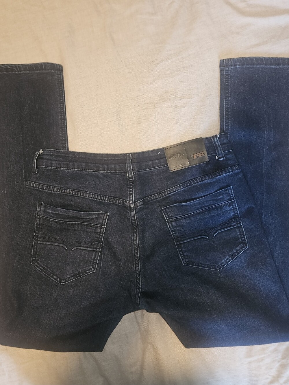 Boutique Tailored Recreation Straight Leg Women's Jeans in Dark Blue Size 34